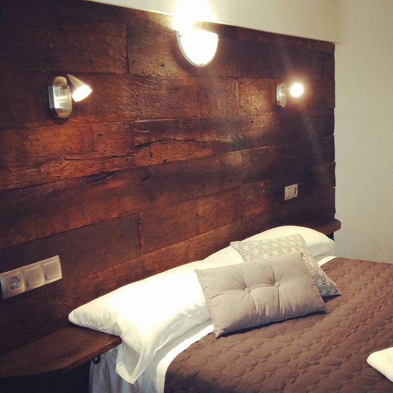 Hostal Moline Bruguera Екстер'єр фото