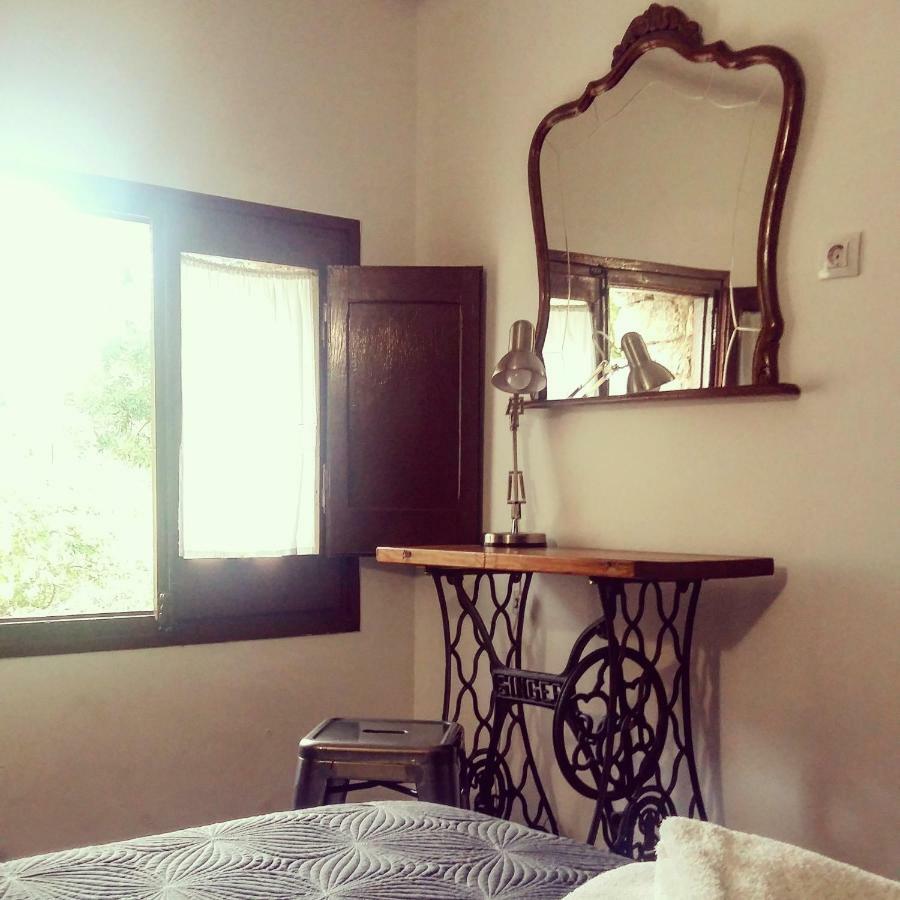 Hostal Moline Bruguera Екстер'єр фото